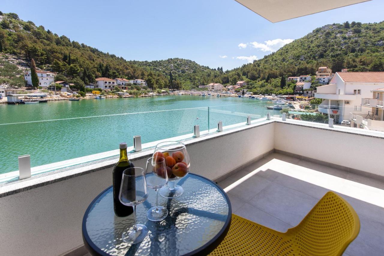 Villa Luni Blace Εξωτερικό φωτογραφία