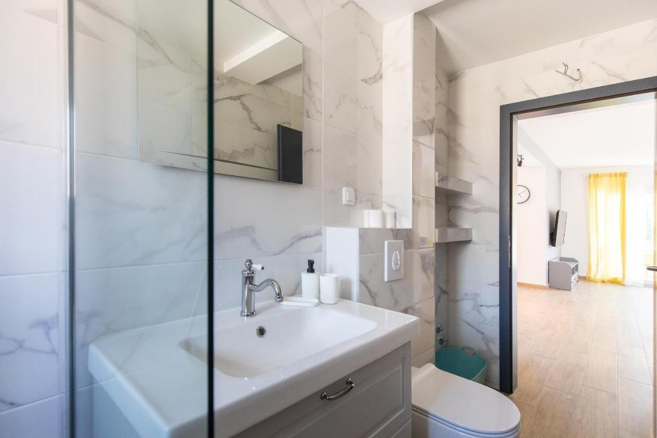 Villa Luni Blace Εξωτερικό φωτογραφία