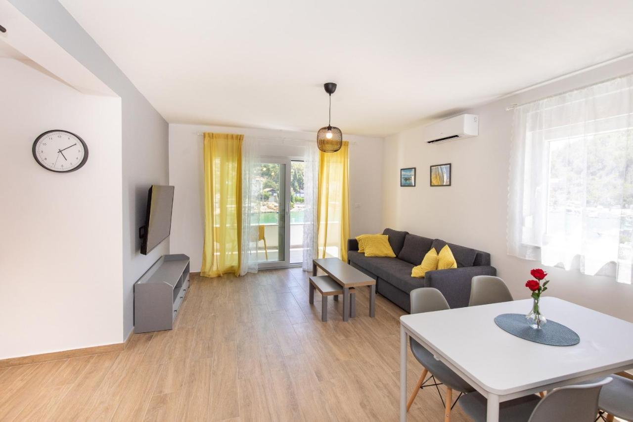 Villa Luni Blace Εξωτερικό φωτογραφία
