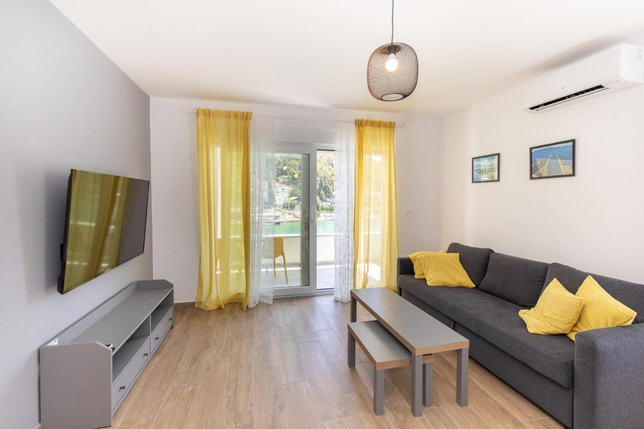 Villa Luni Blace Εξωτερικό φωτογραφία