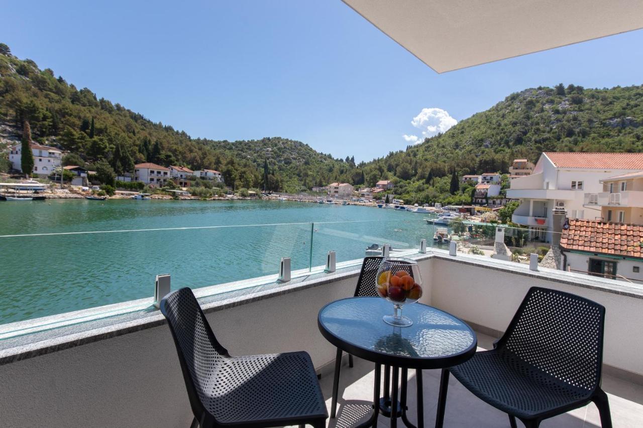 Villa Luni Blace Εξωτερικό φωτογραφία